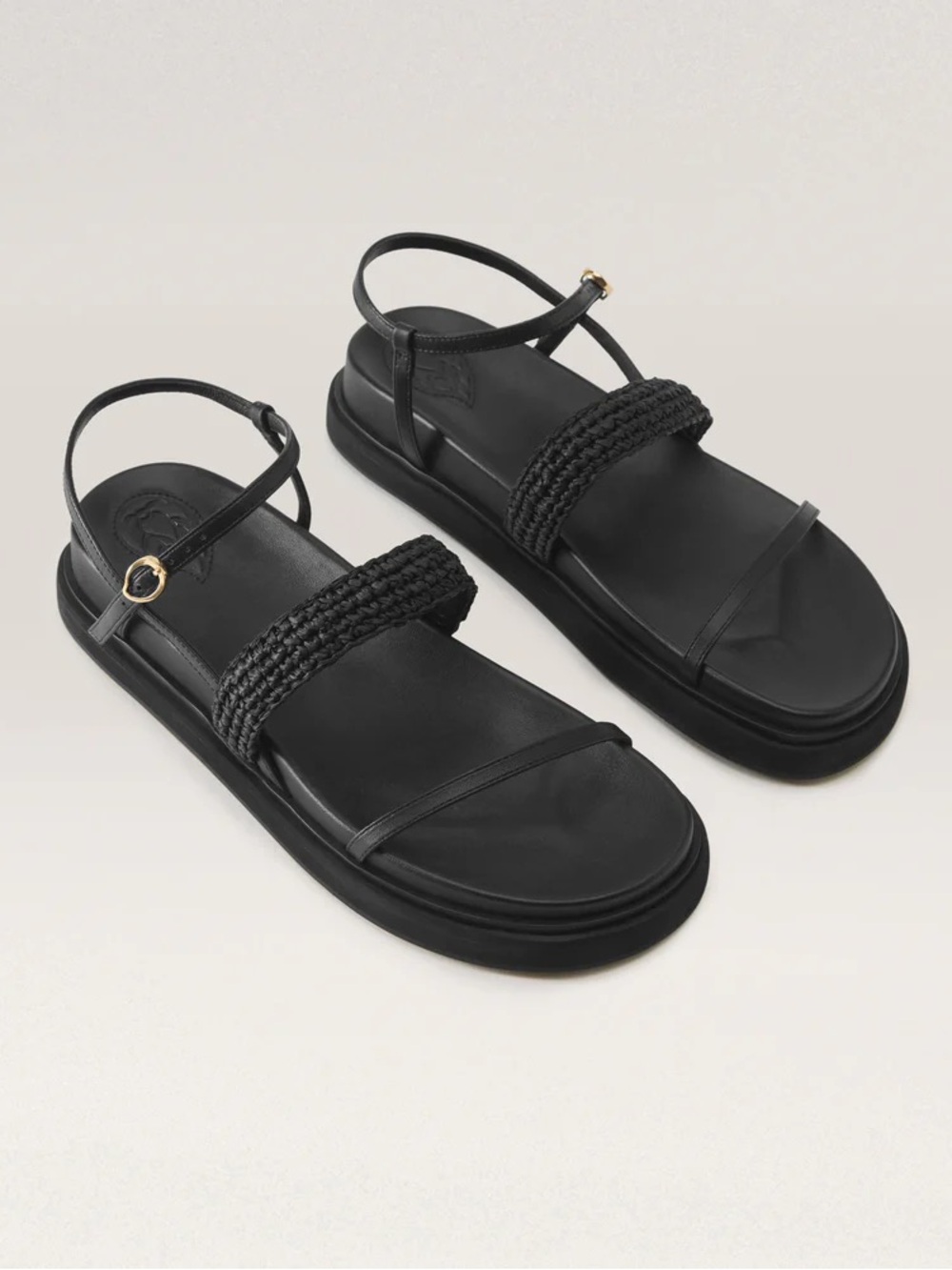 NWOT Helen Kaminski Beryl Slide Platform Sandal